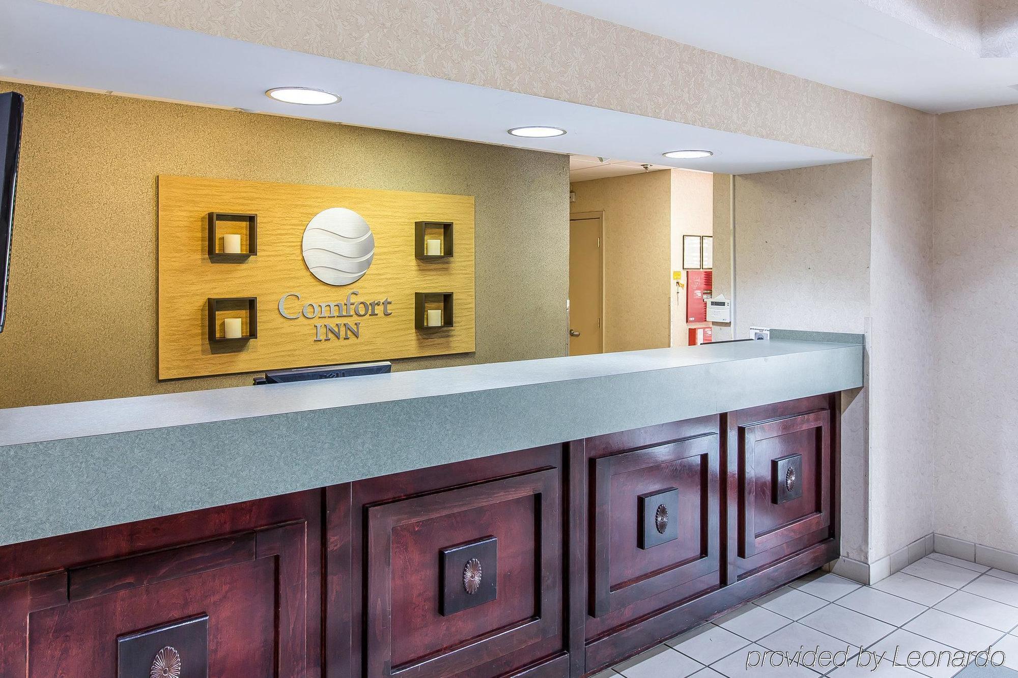 Quality Inn & Suites Montgomery East Carmichael Rd Exterior foto